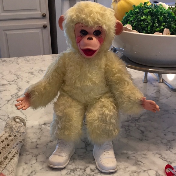 hallmark llama stuffed animal